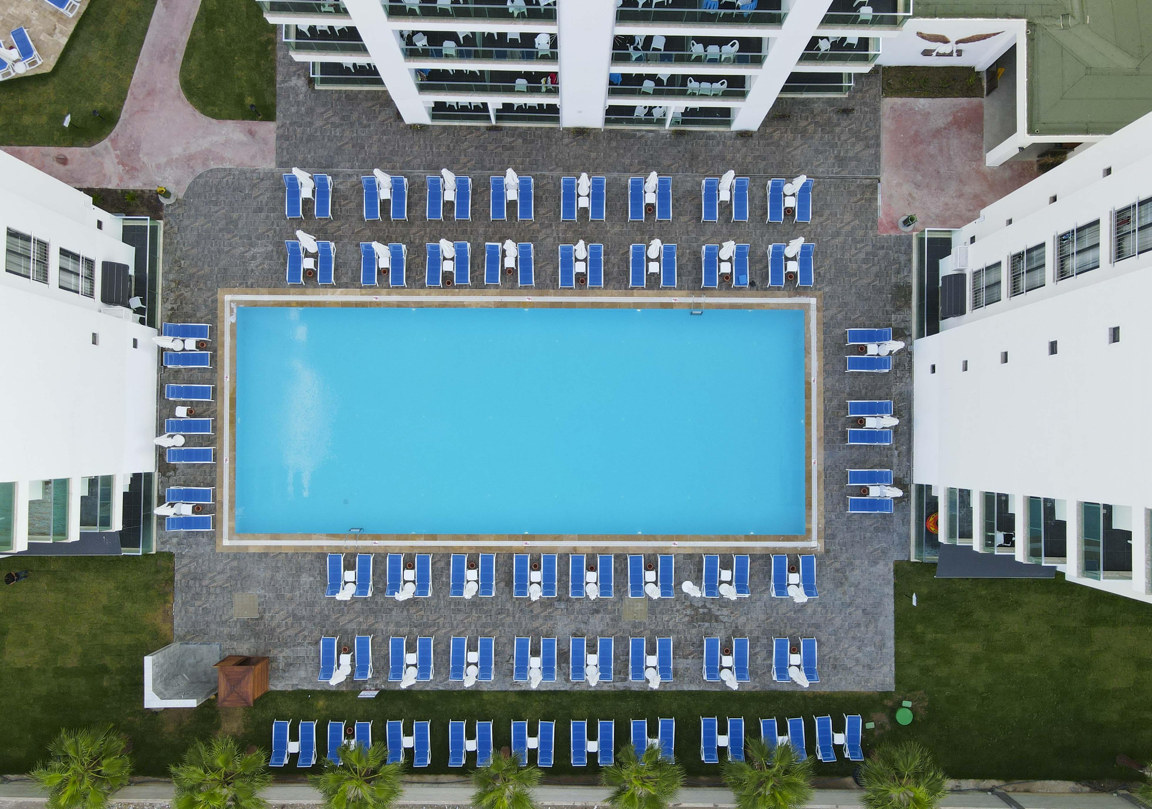 Royal Towers Lara Hotel Antalya Exterior foto